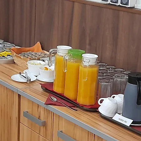Bed & Breakfast Matrahazai Ueduelohaz