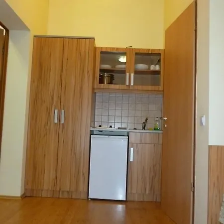 Bed and Breakfast Matrahazai Ueduelohaz