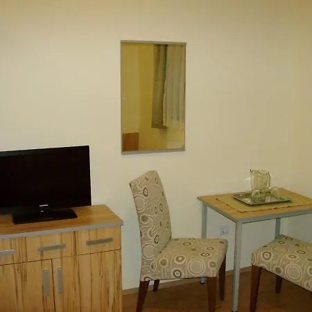 Matrahazai Ueduelohaz Bed & Breakfast