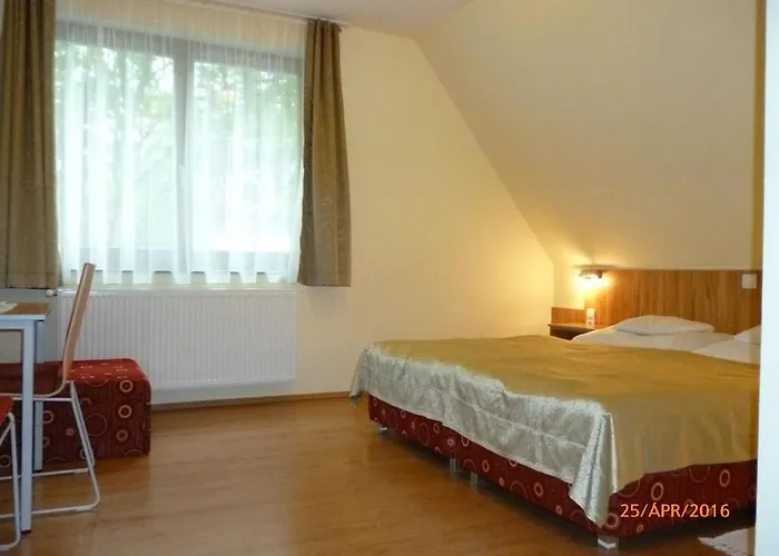 Matrahazai Ueduelohaz Frühstückspension 3*